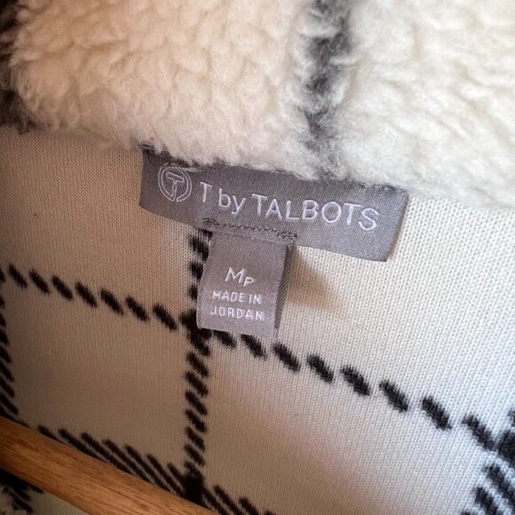 T by Talbots Jacket Womens SZ MP Black and White Merry Plaid Cozy Sherpa Outdoor - Picture 2 of 14